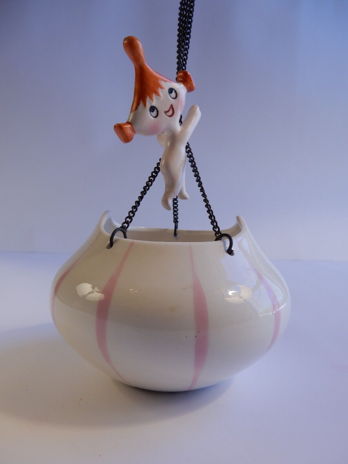 Hanging Planter with Clinging Pixie